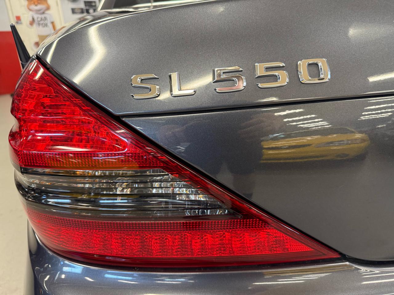 Mercedes-Benz SL-Class SL550 2009