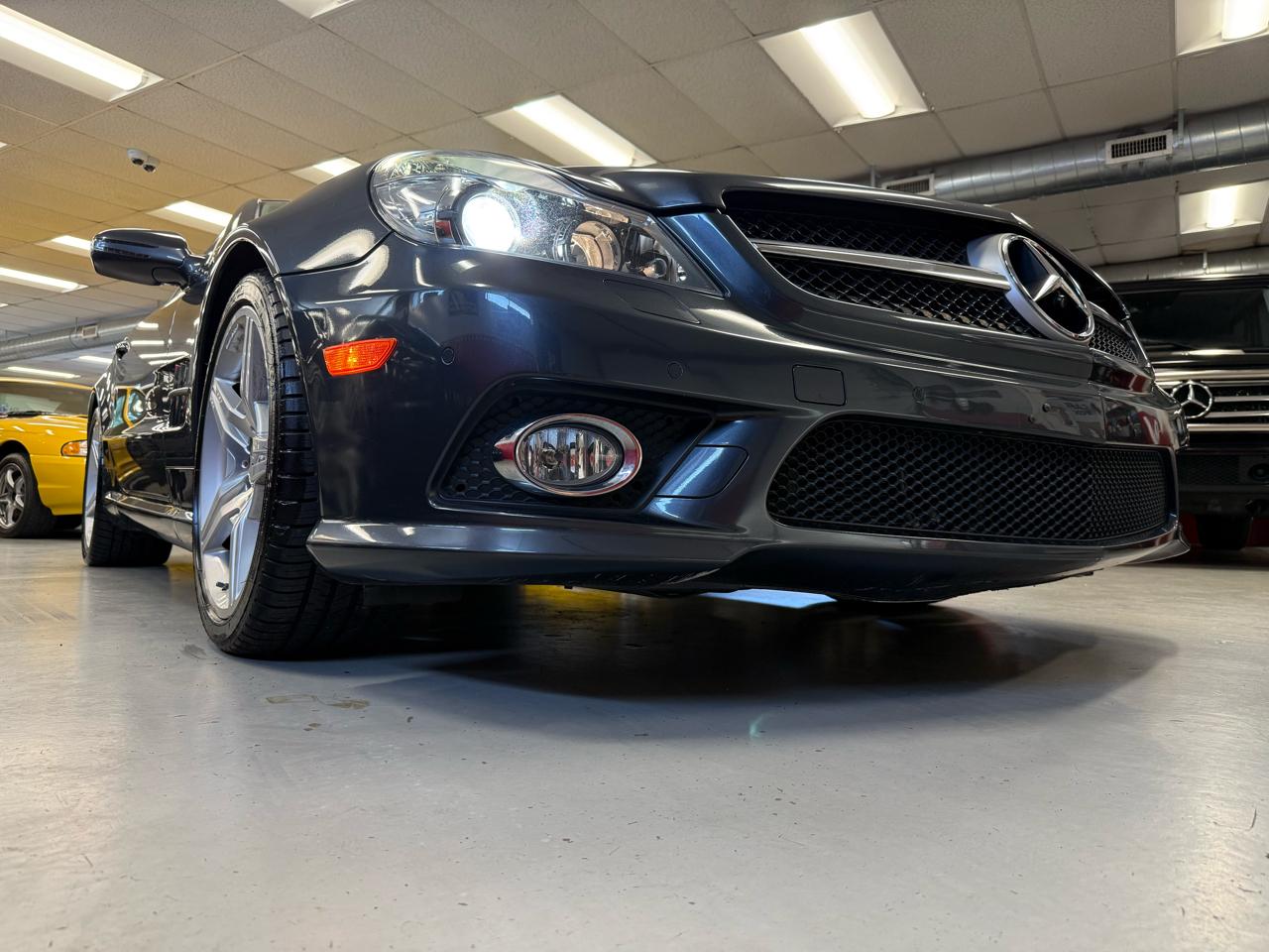 Mercedes-Benz SL-Class SL550 2009