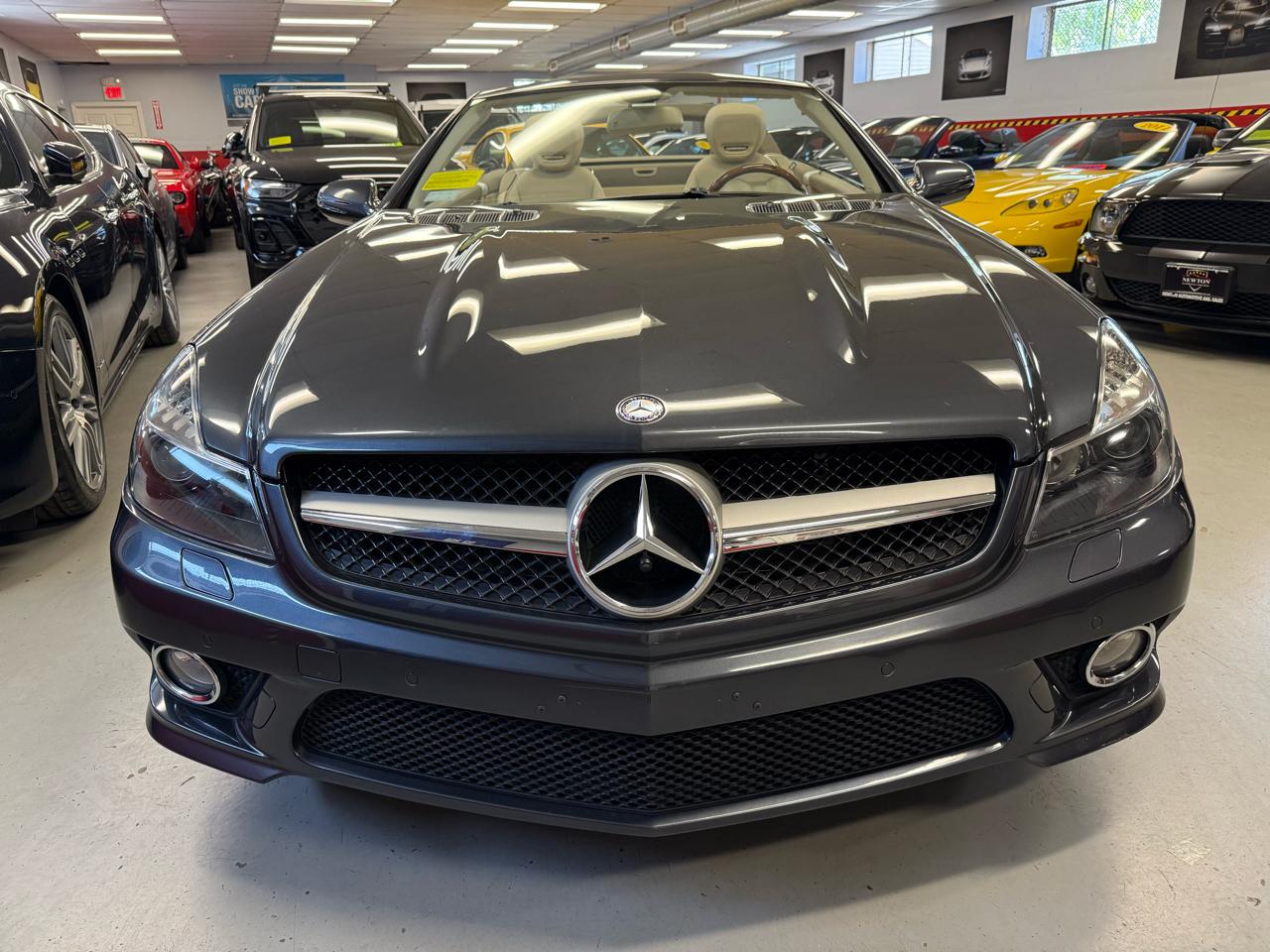Mercedes-Benz SL-Class SL550 2009