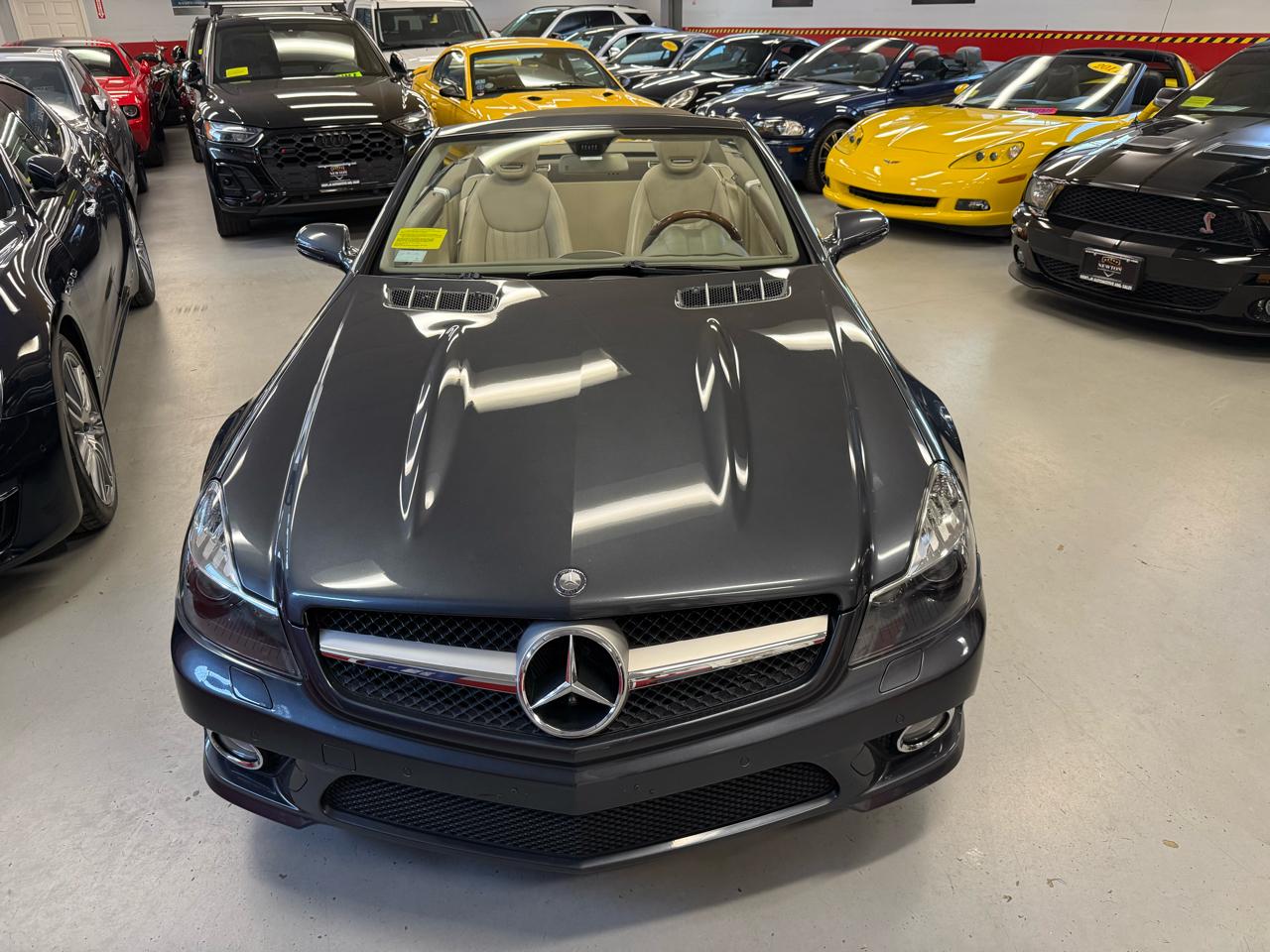 Mercedes-Benz SL-Class SL550 2009