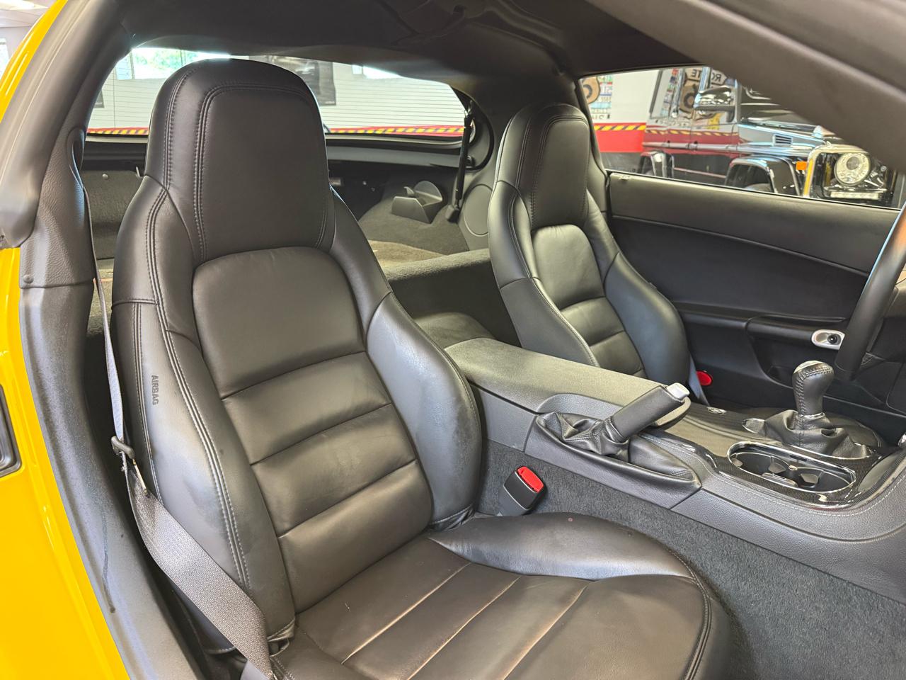 Chevrolet Corvette Standard Coupe 1LT 2011