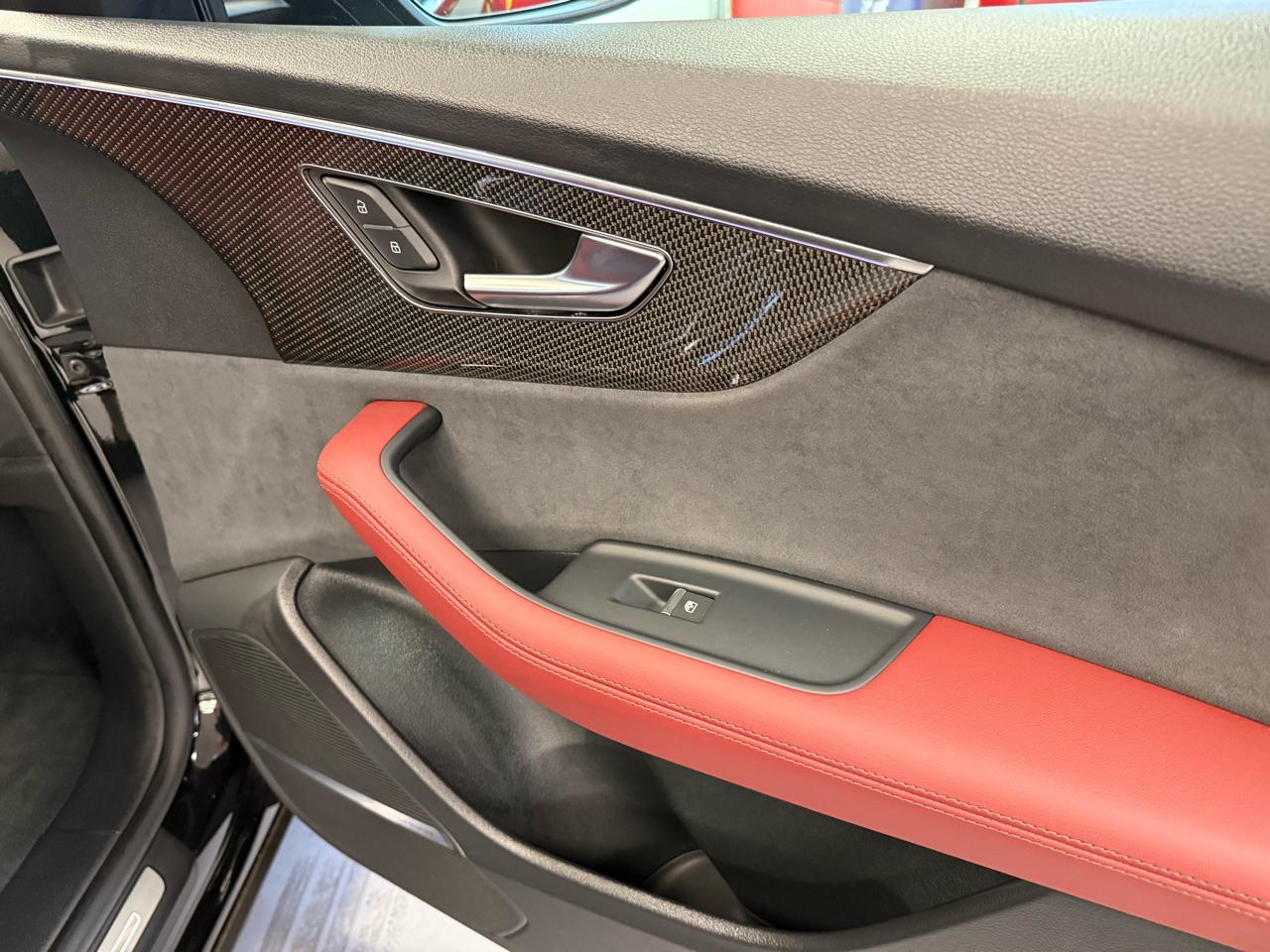 Audi SQ8 Premium Plus TFSI quattro 2023