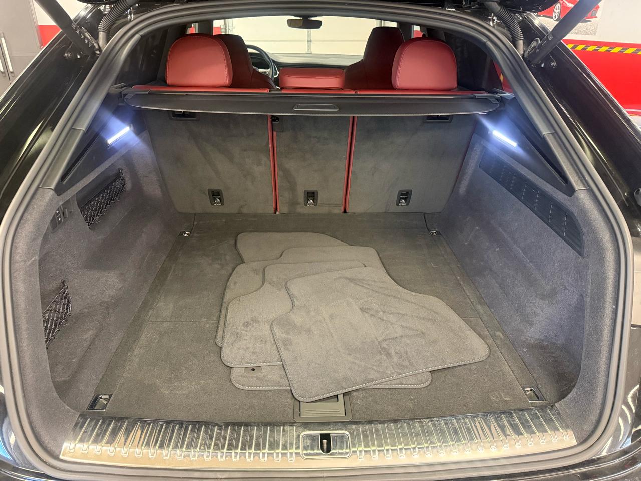 Audi SQ8 Premium Plus TFSI quattro 2023