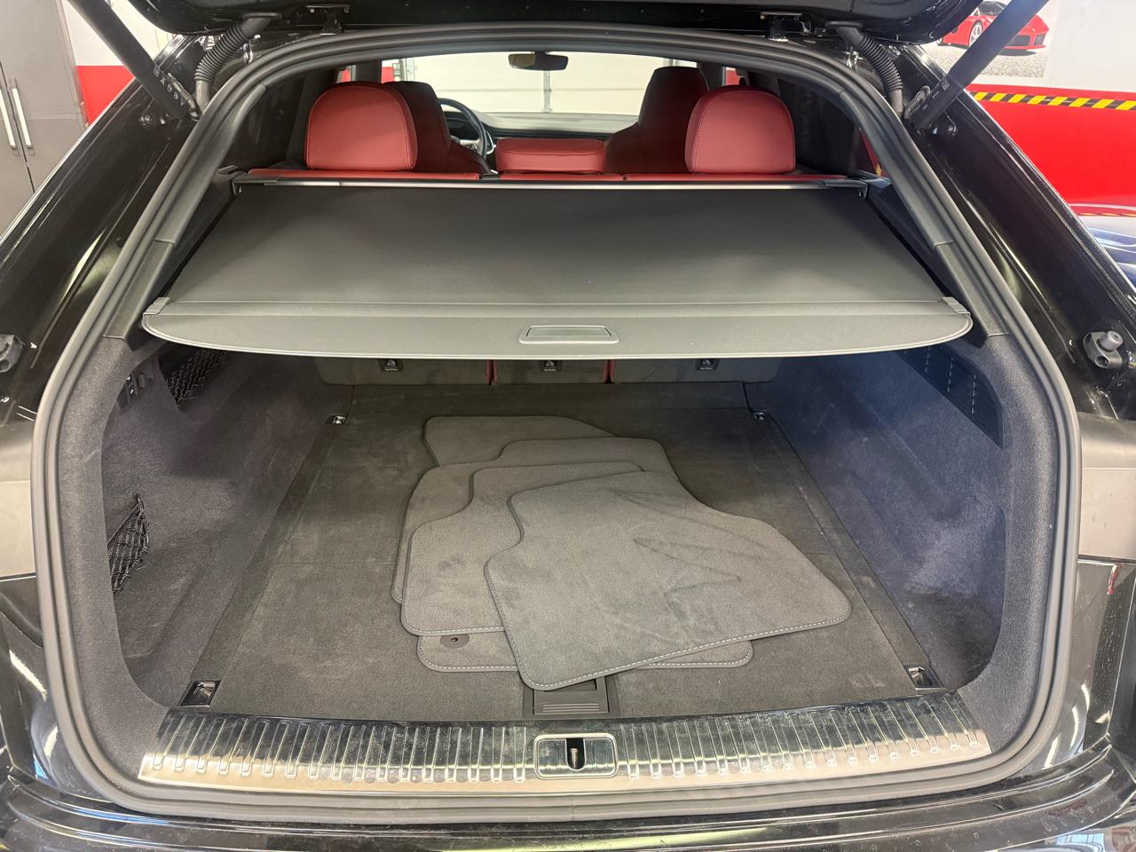 Audi SQ8 Premium Plus TFSI quattro 2023