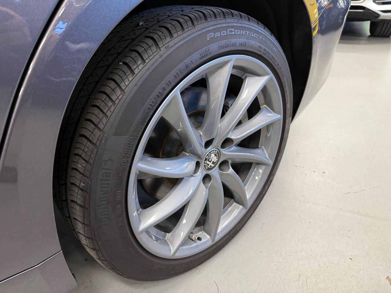 Alfa Romeo Giulia Ti AWD 2024