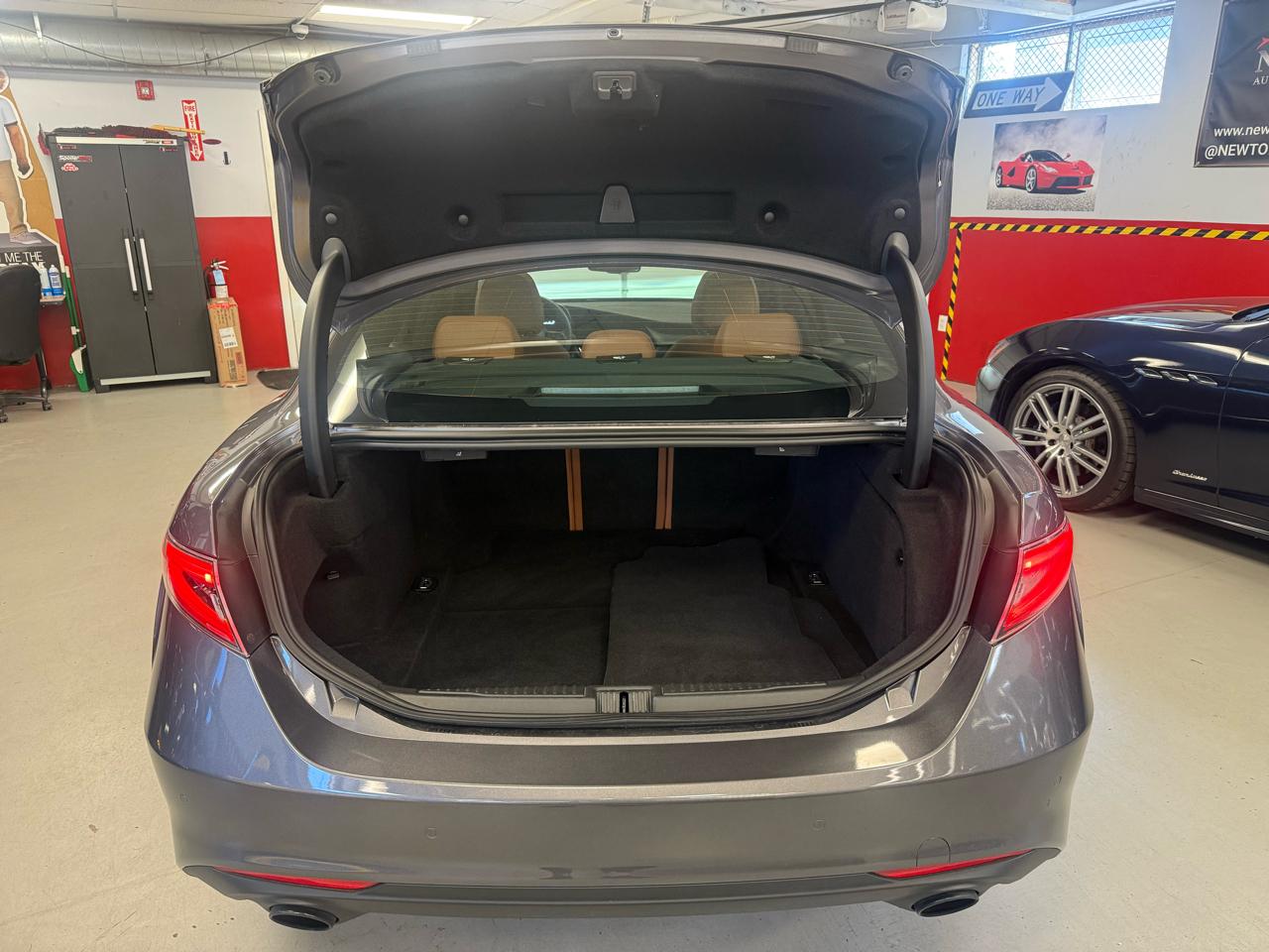 Alfa Romeo Giulia Ti AWD 2024