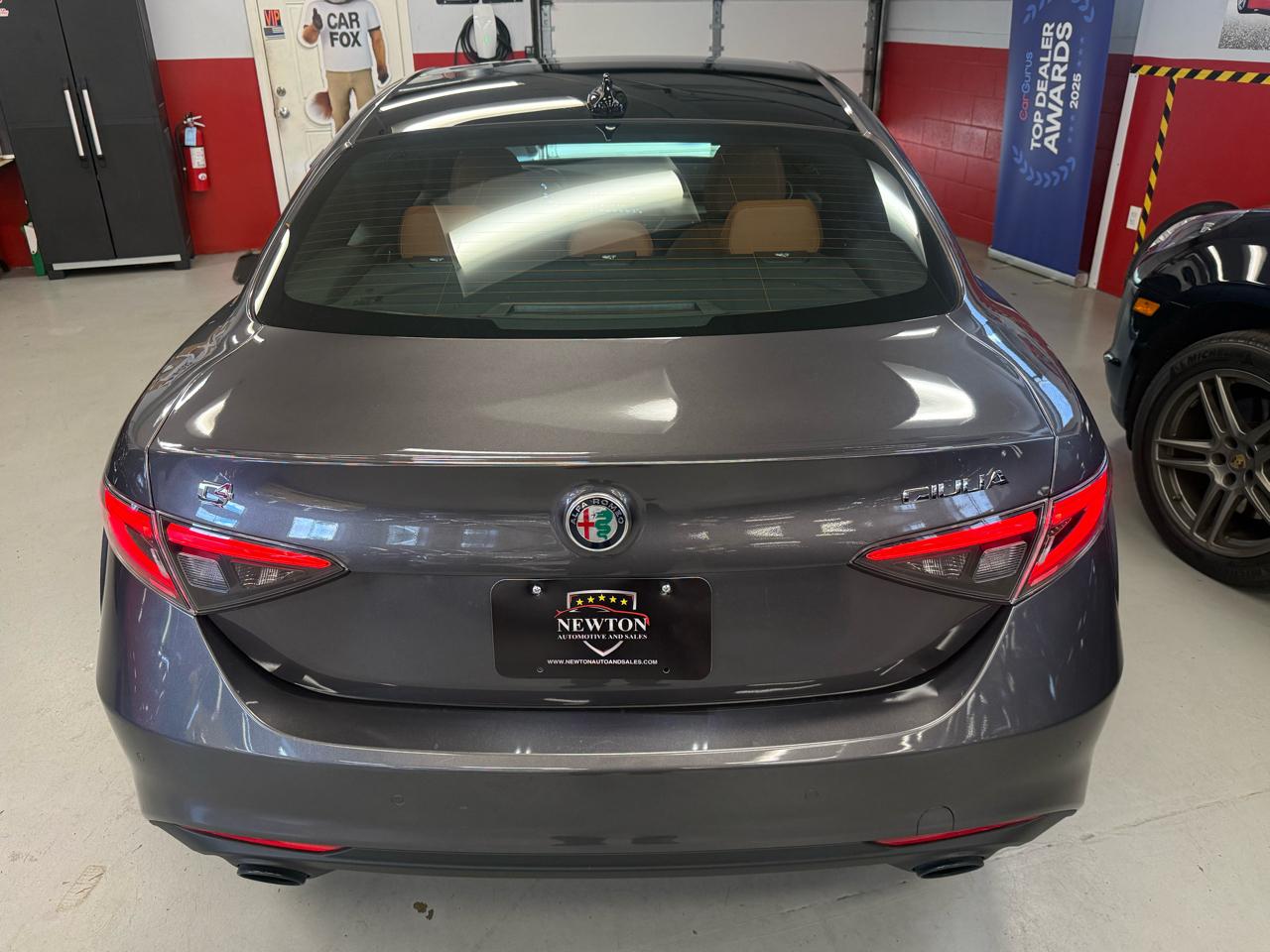 Alfa Romeo Giulia Ti AWD 2024