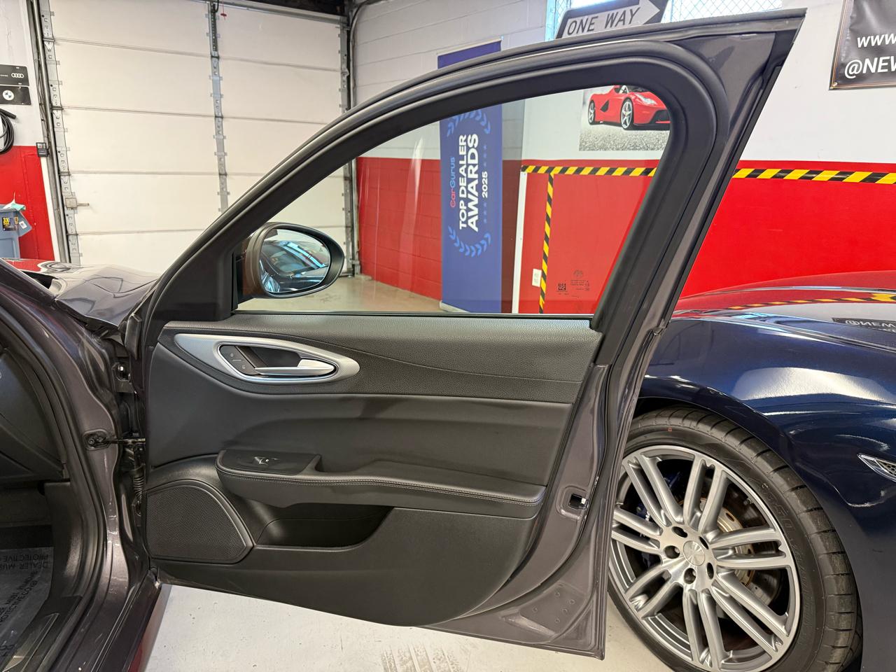 Alfa Romeo Giulia Ti AWD 2024