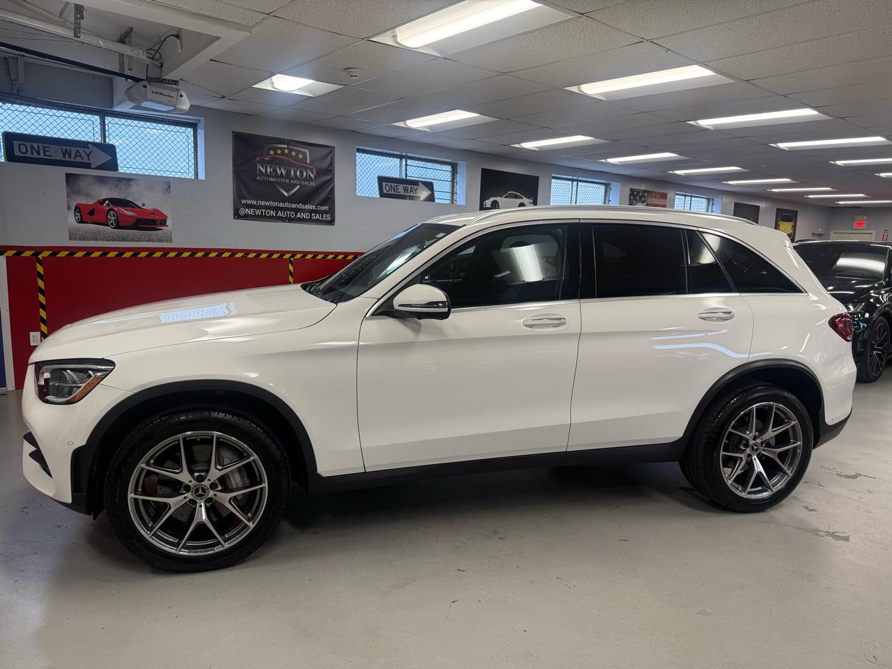 Mercedes-Benz GLC-Class GLC300 4MATIC 2022