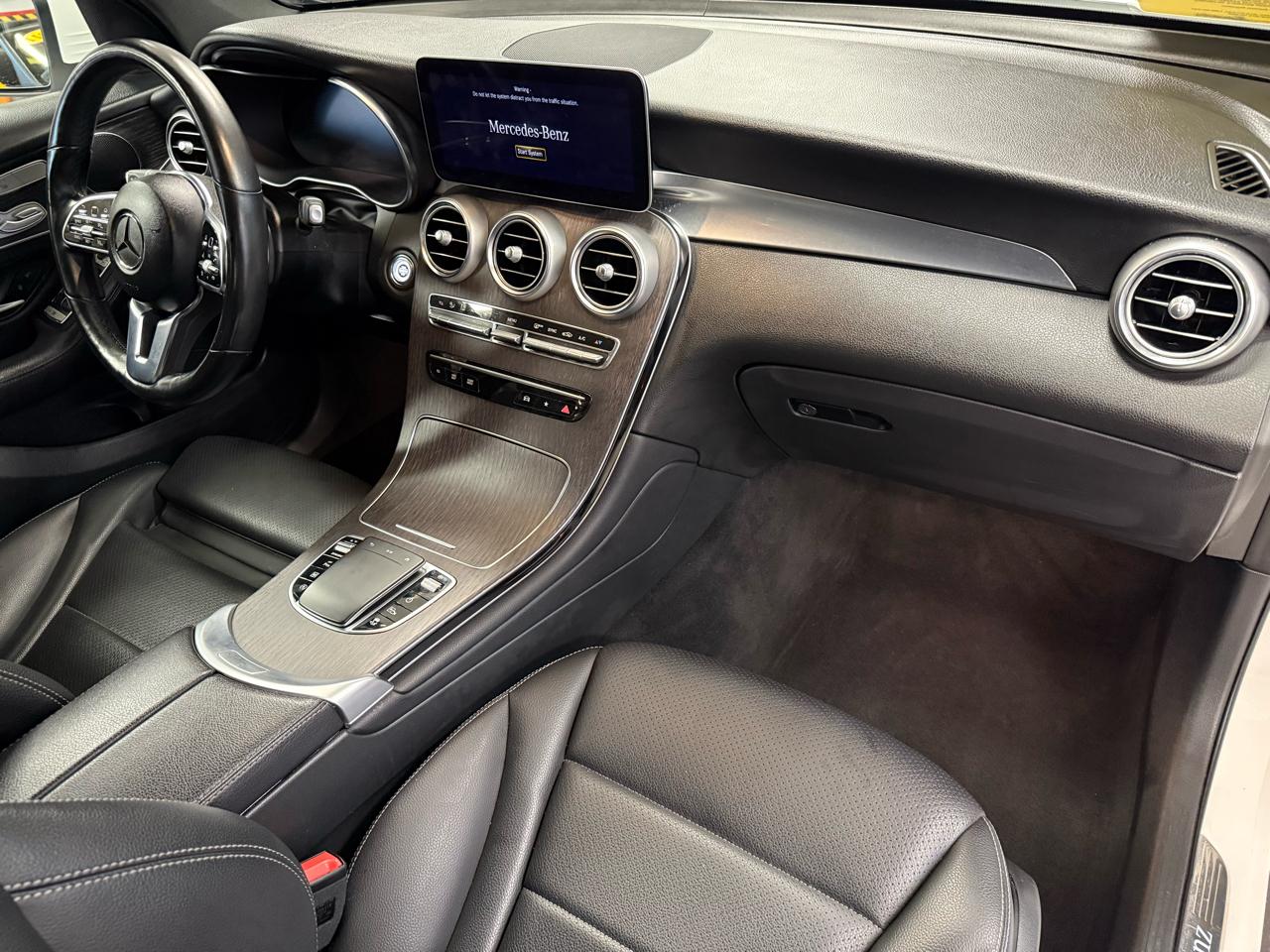 Mercedes-Benz GLC-Class GLC300 4MATIC 2022