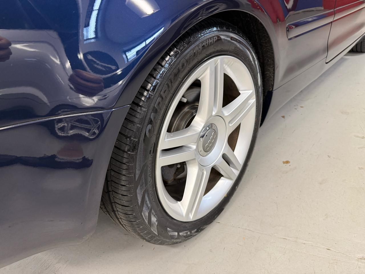 Audi A4 2.0T Cabriolet quattro with Tiptronic 2007