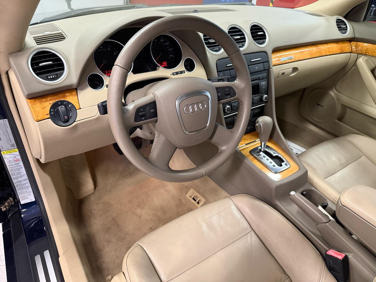 Audi A4 2.0T Cabriolet quattro with Tiptronic 2007
