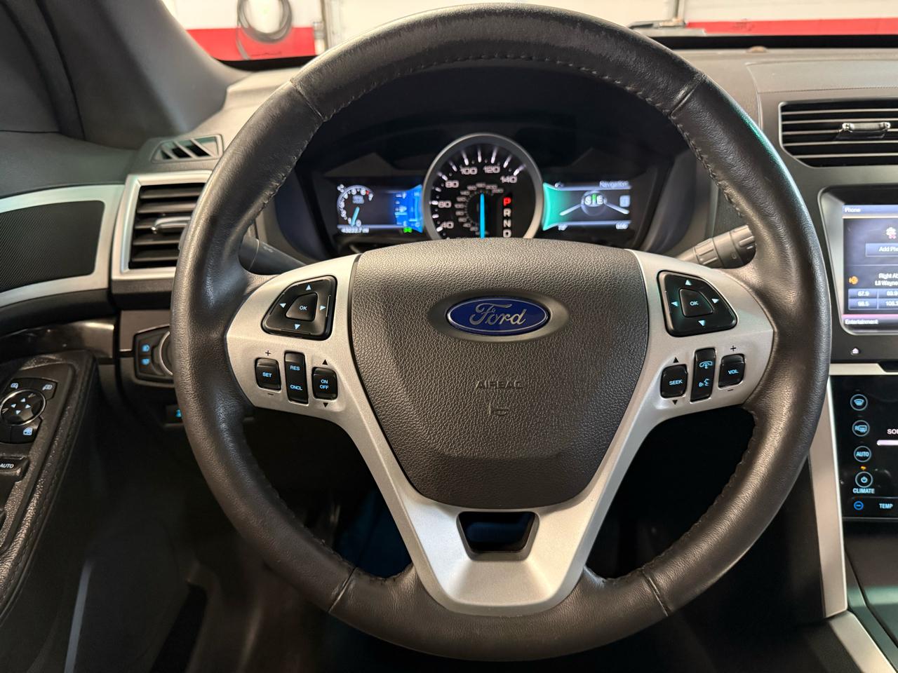 Ford Explorer Limited FWD 2015