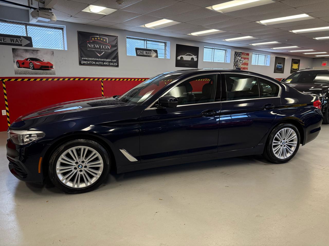 BMW 5-Series 540i xDrive 2019