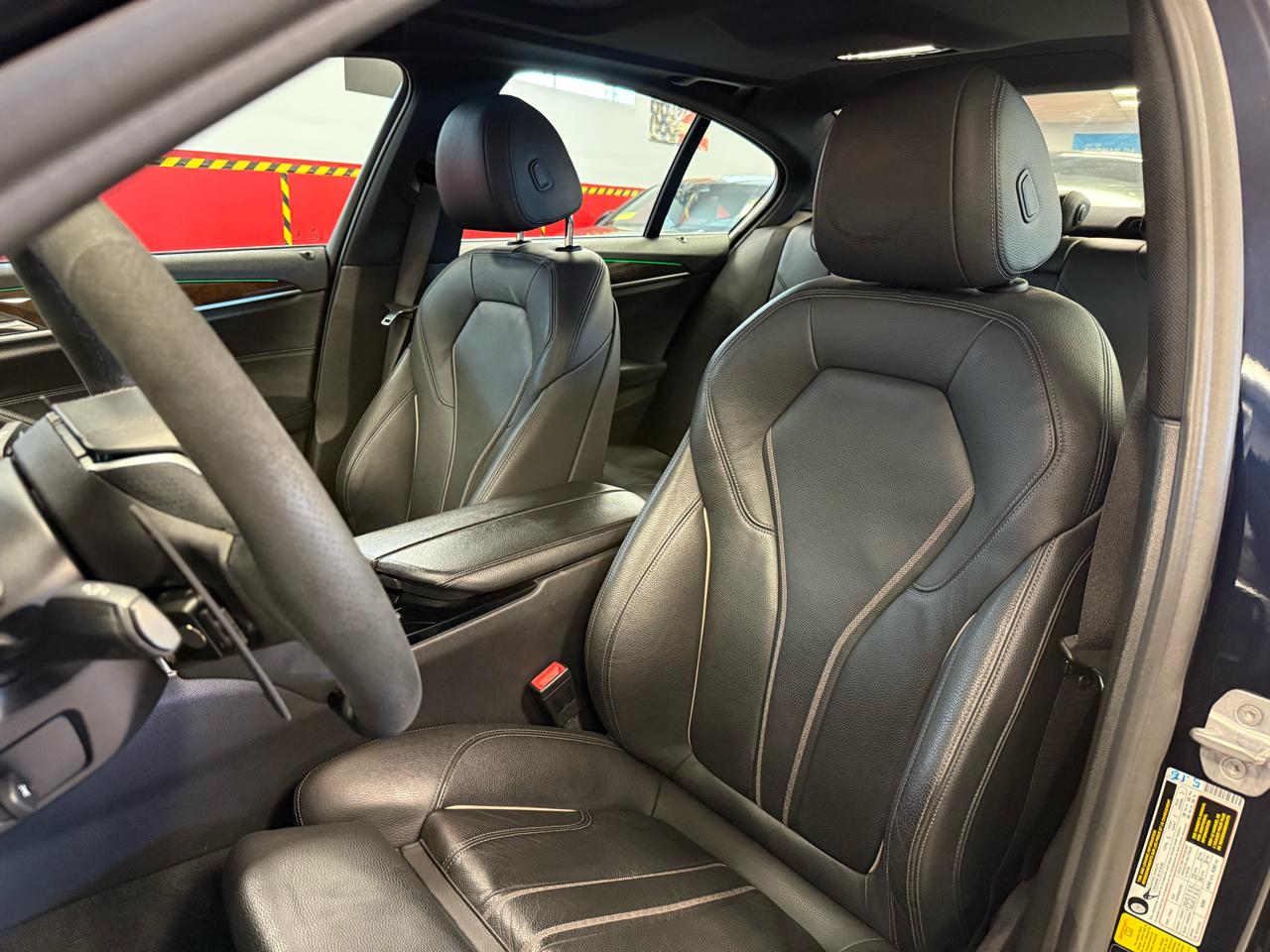 BMW 5-Series 540i xDrive 2019