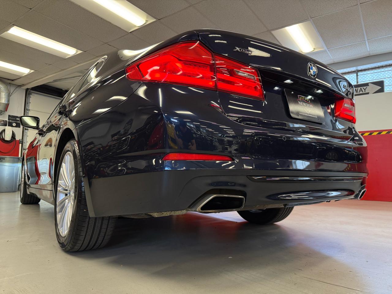 BMW 5-Series 540i xDrive 2019