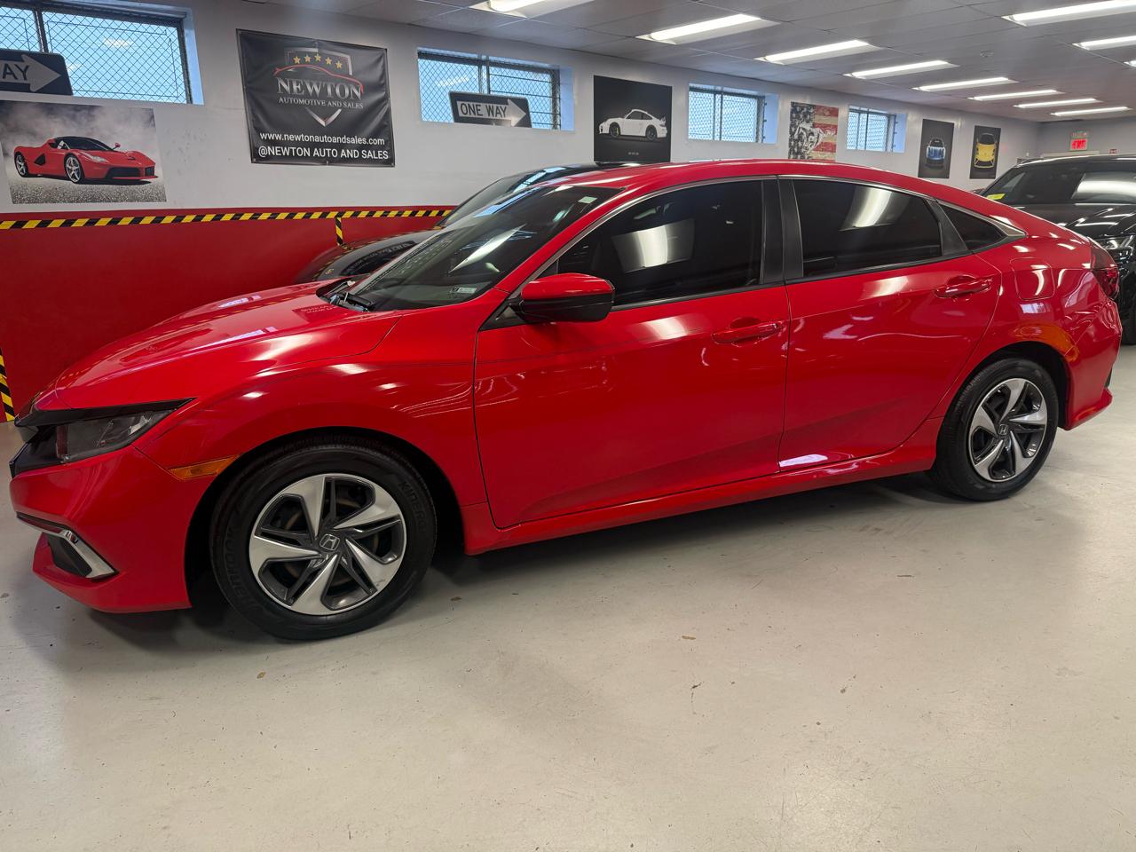 Honda Civic LX Sedan CVT 2021