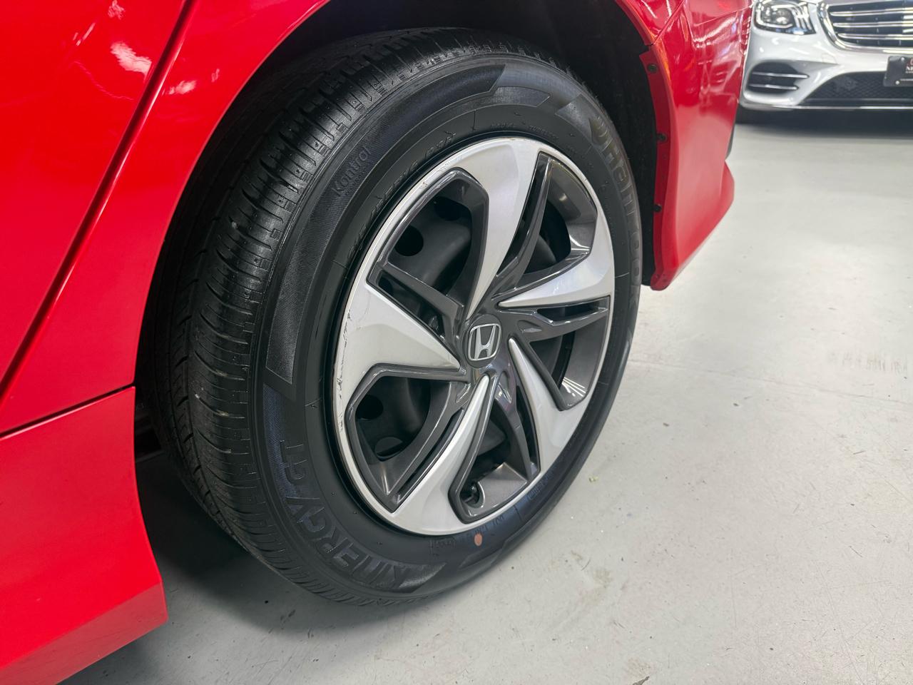Honda Civic LX Sedan CVT 2021