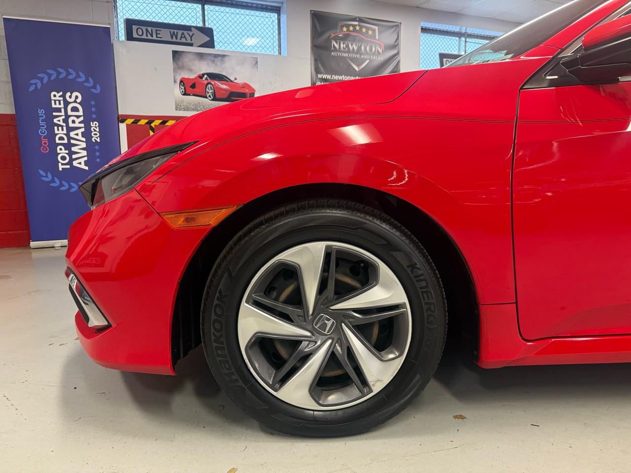 Honda Civic LX Sedan CVT 2021
