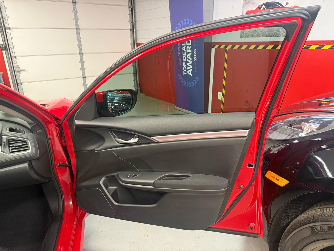 Honda Civic LX Sedan CVT 2021