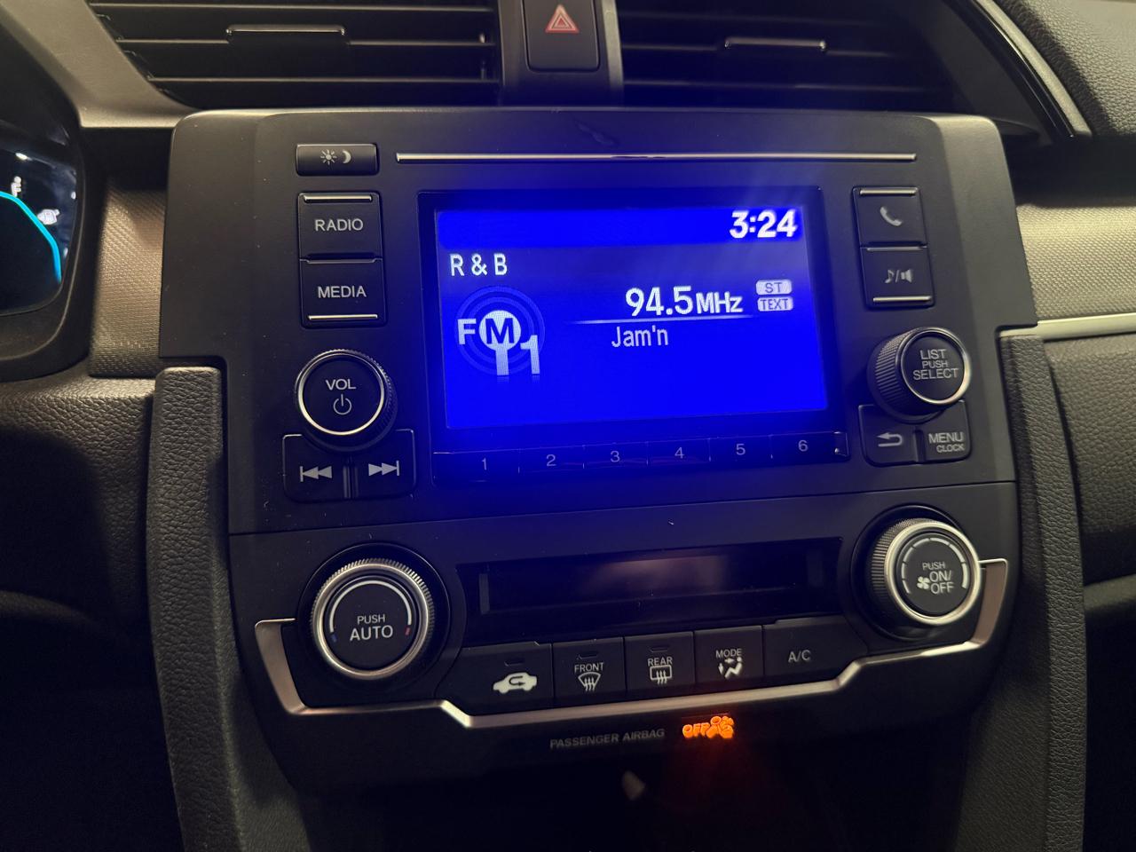 Honda Civic LX Sedan CVT 2021