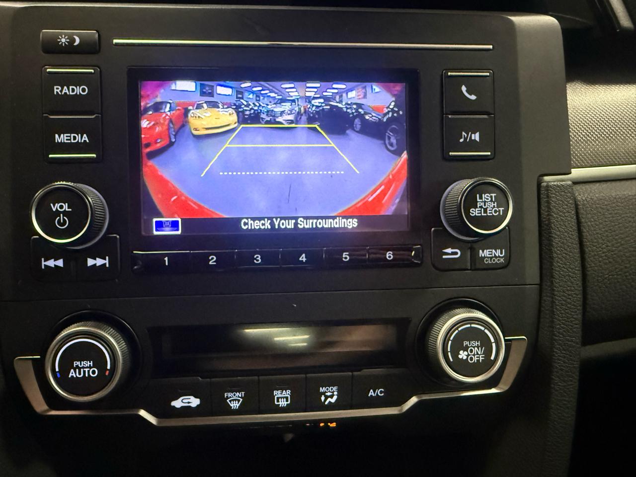 Honda Civic LX Sedan CVT 2021