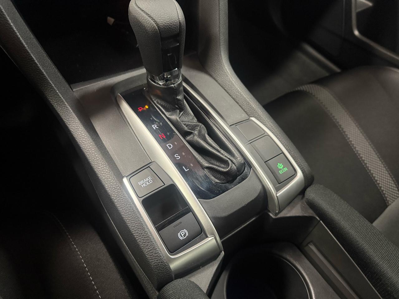 Honda Civic LX Sedan CVT 2021