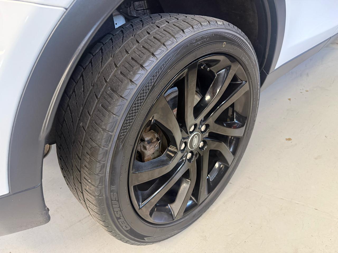 Land Rover Discovery Sport HSE LUX 237HP 2018