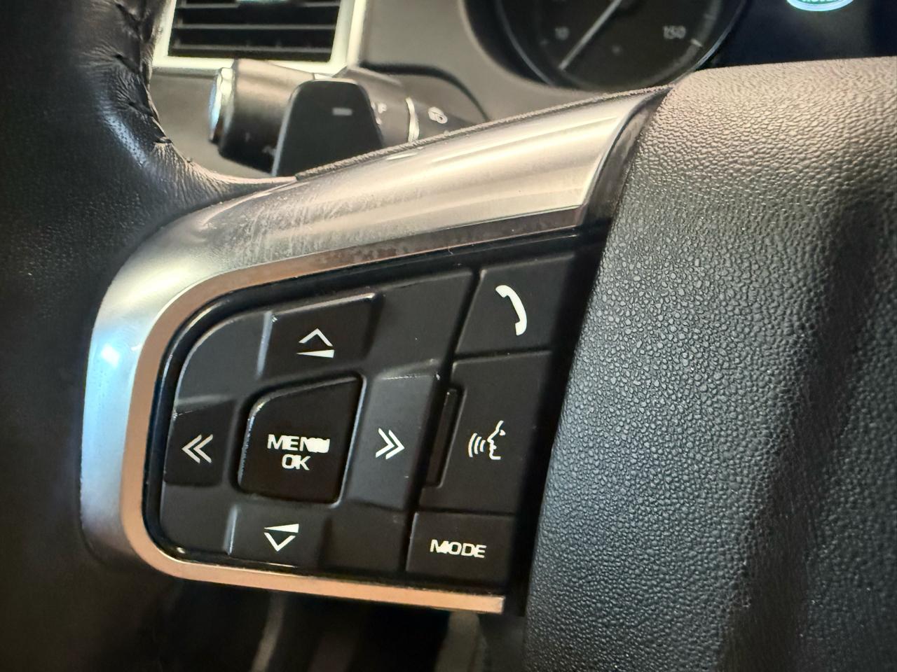Land Rover Discovery Sport HSE LUX 237HP 2018