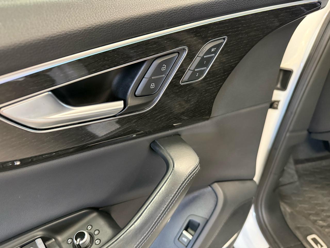 Audi Q7 Premium Plus 55 TFSI quattro 2022
