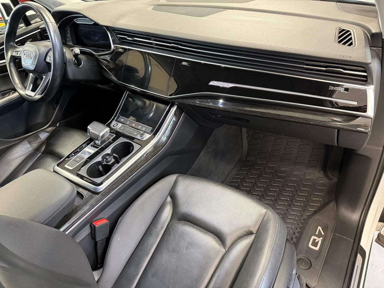 Audi Q7 Premium Plus 55 TFSI quattro 2022
