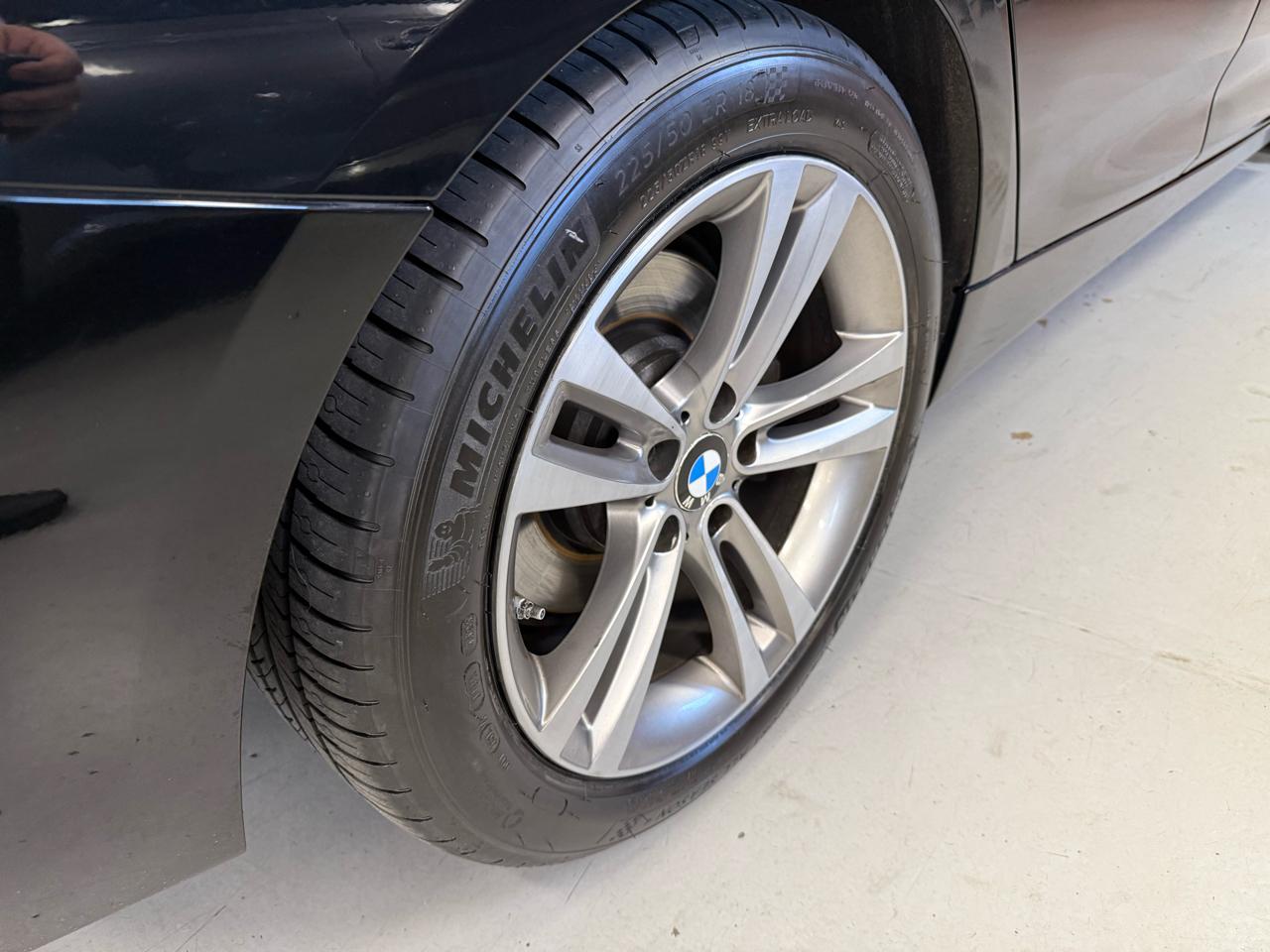 BMW 3-Series Gran Turismo 340i xDrive 2019