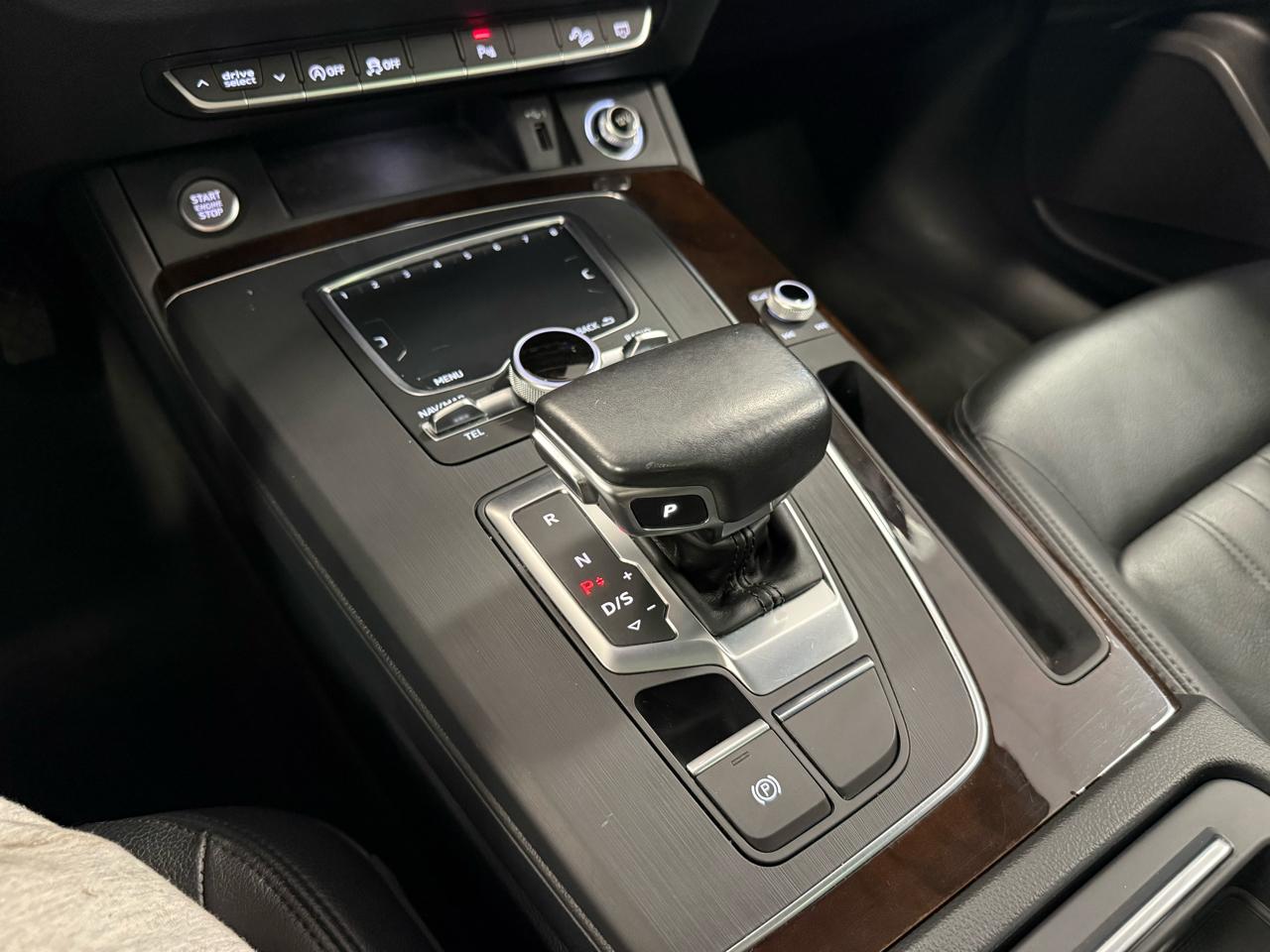 Audi Q5 2.0 TFSI Tech Premium Plus 2018