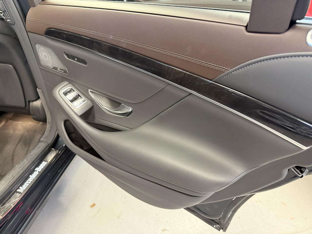 Mercedes-Benz S-Class S560 4MATIC 2019