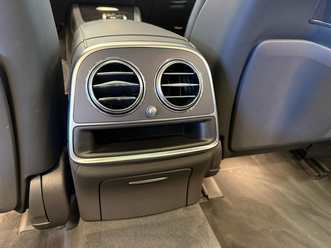 Mercedes-Benz S-Class S560 4MATIC 2019