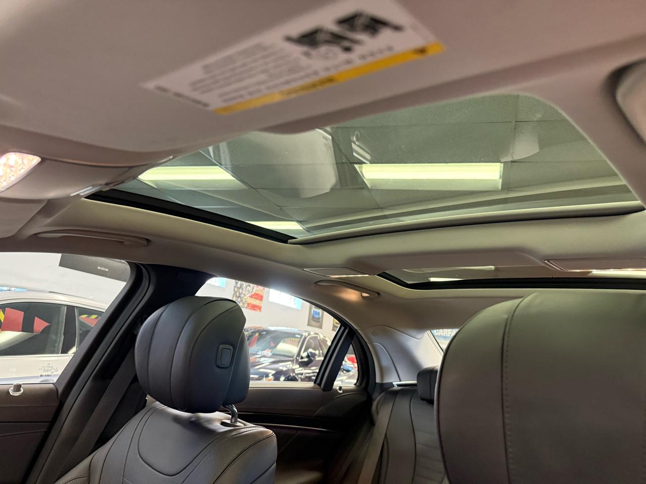 Mercedes-Benz S-Class S560 4MATIC 2019