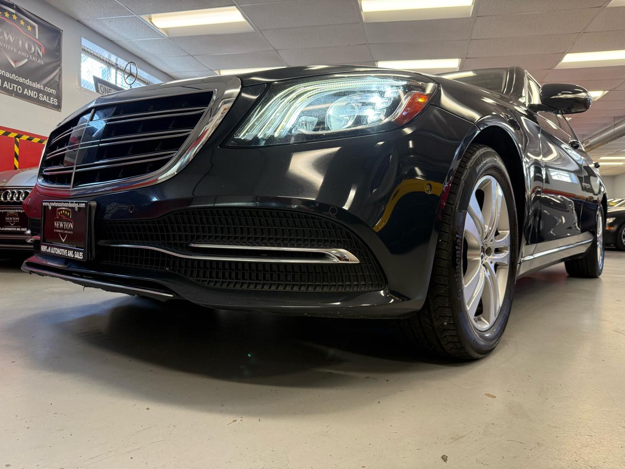 Mercedes-Benz S-Class S560 4MATIC 2019