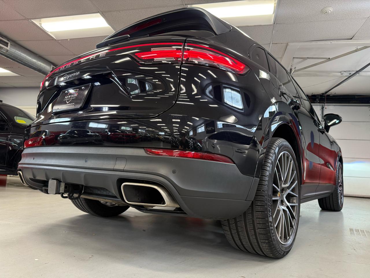 Porsche Cayenne Base 2021