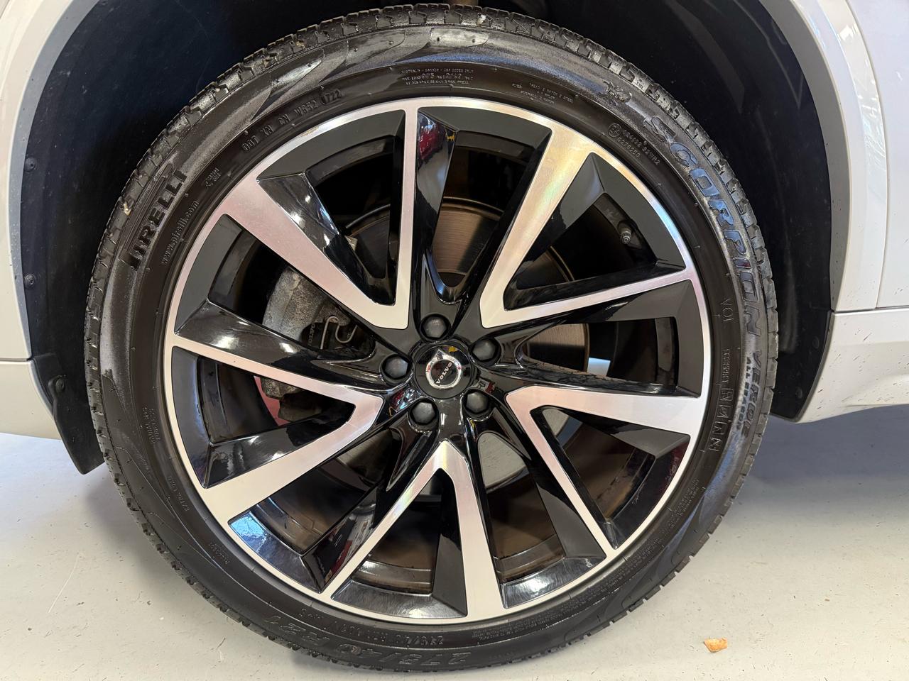 Volvo XC90 Recharge T8 Plus Dark 2023