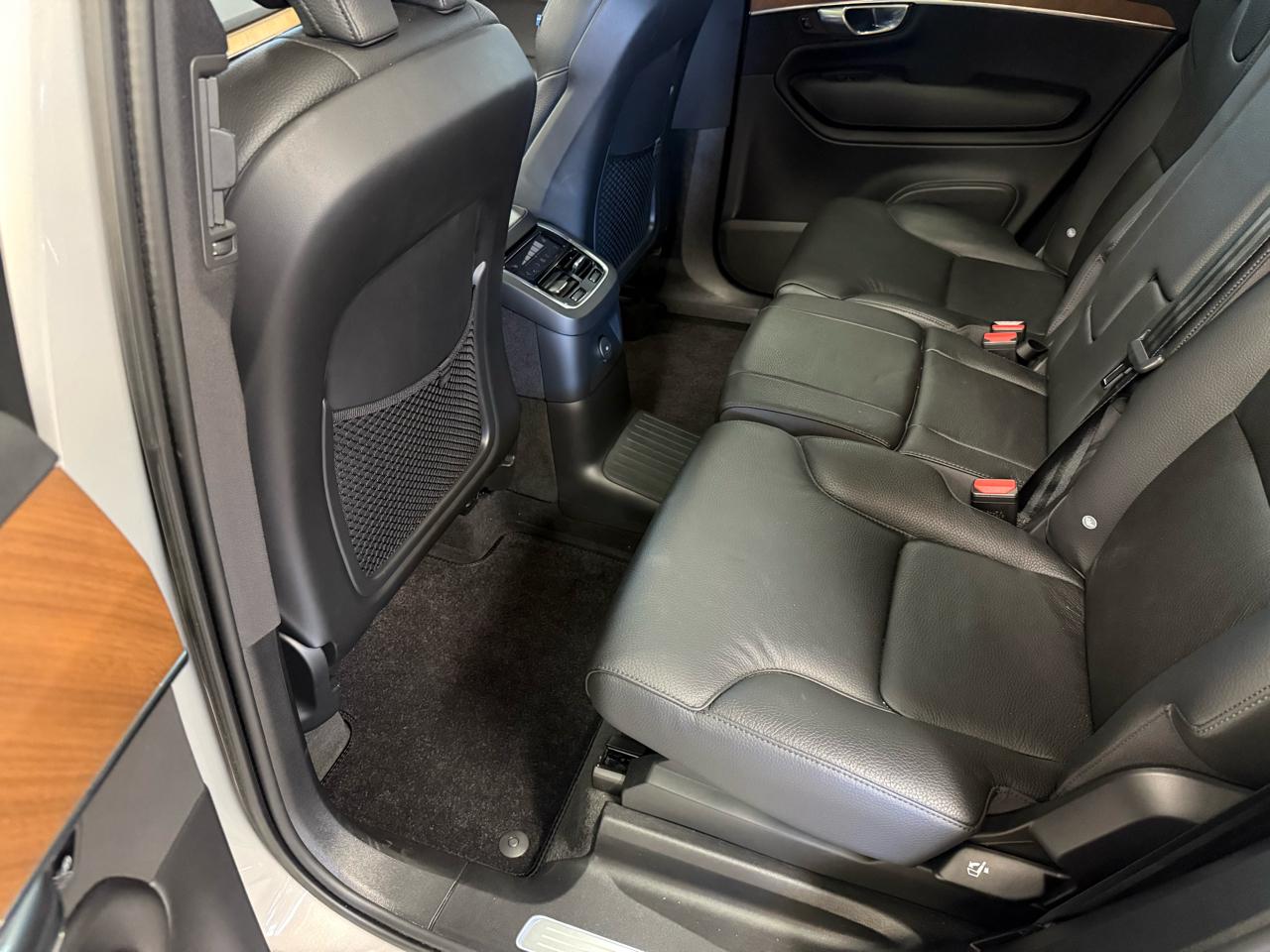 Volvo XC90 Recharge T8 Plus Dark 2023