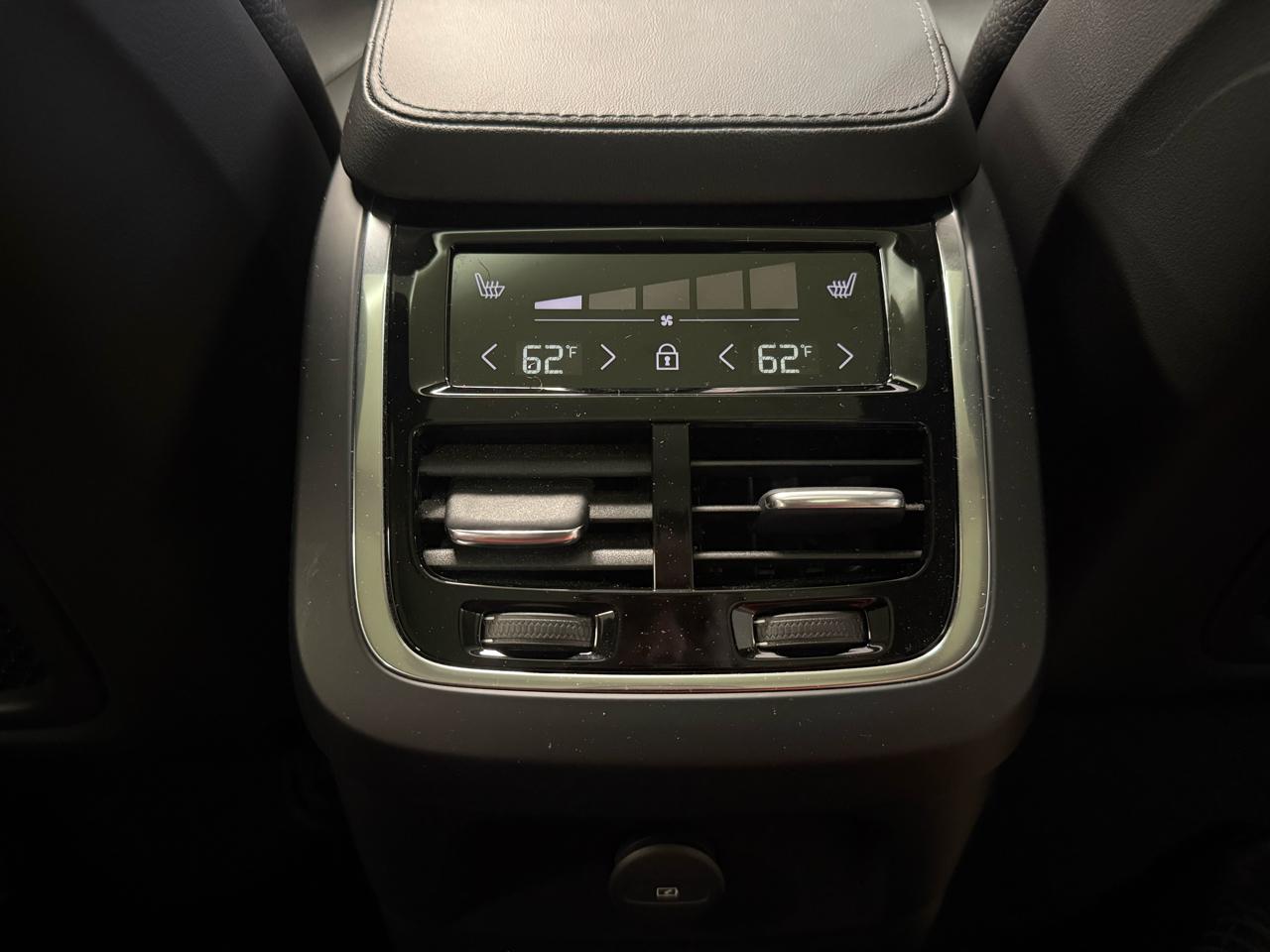 Volvo XC90 Recharge T8 Plus Dark 2023