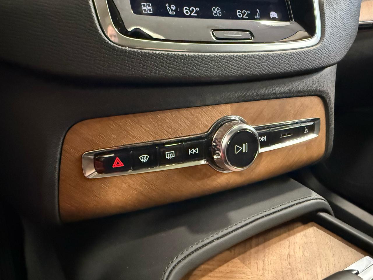 Volvo XC90 Recharge T8 Plus Dark 2023