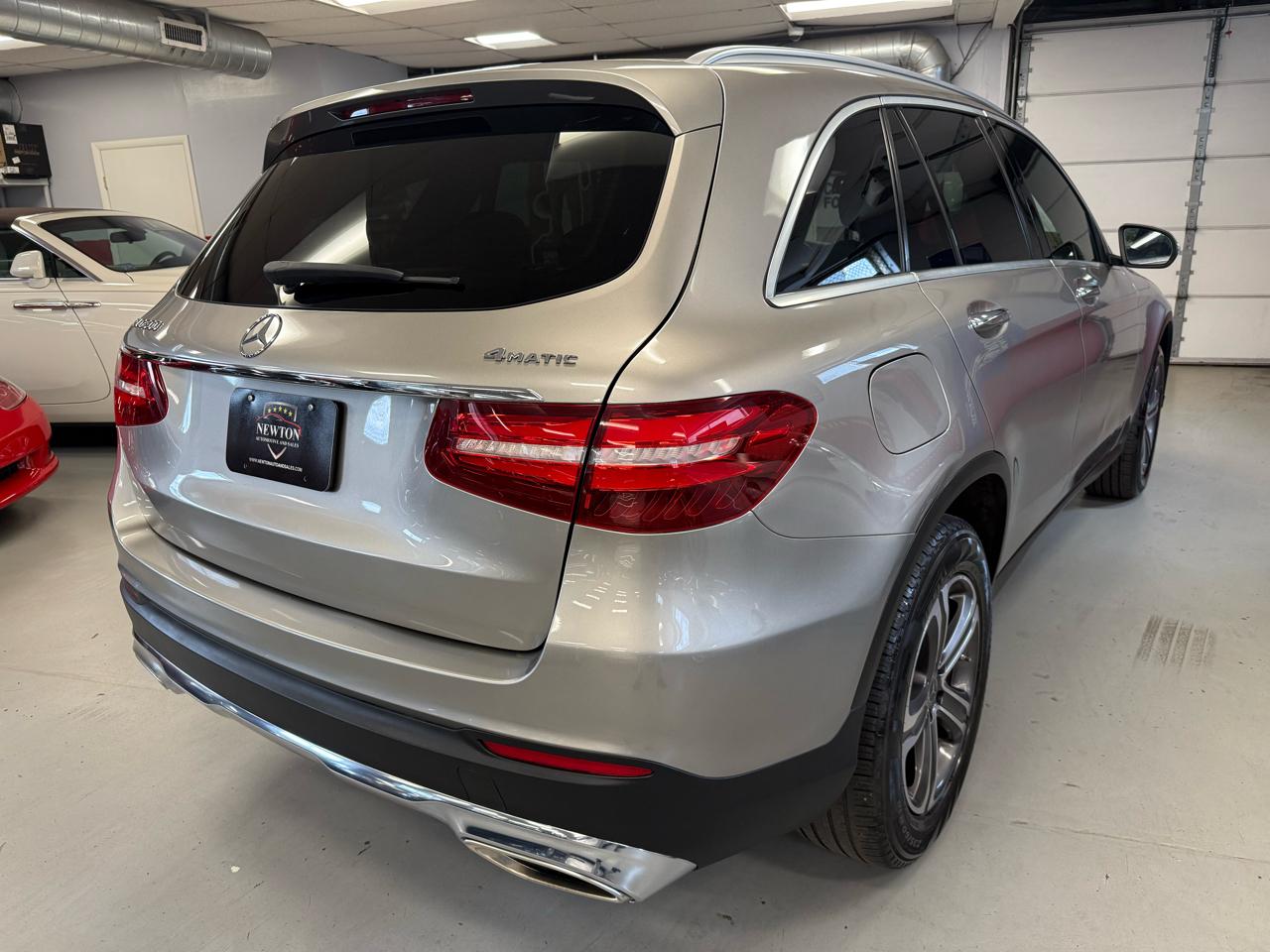 Mercedes-Benz GLC-Class GLC300 4MATIC 2019