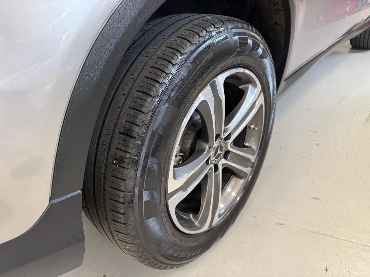 Mercedes-Benz GLC-Class GLC300 4MATIC 2019