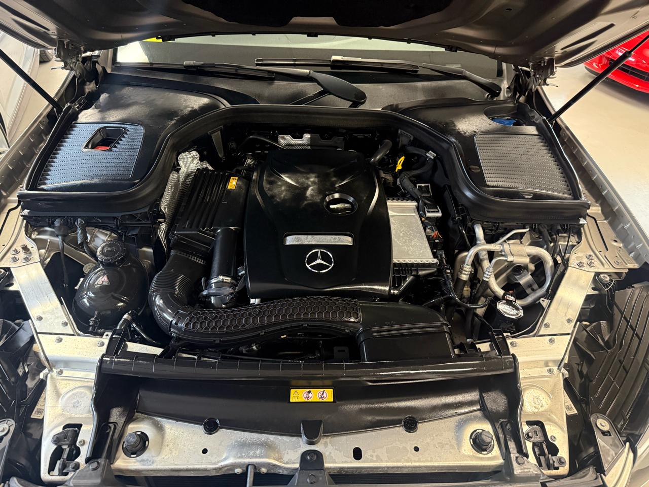Mercedes-Benz GLC-Class GLC300 4MATIC 2019