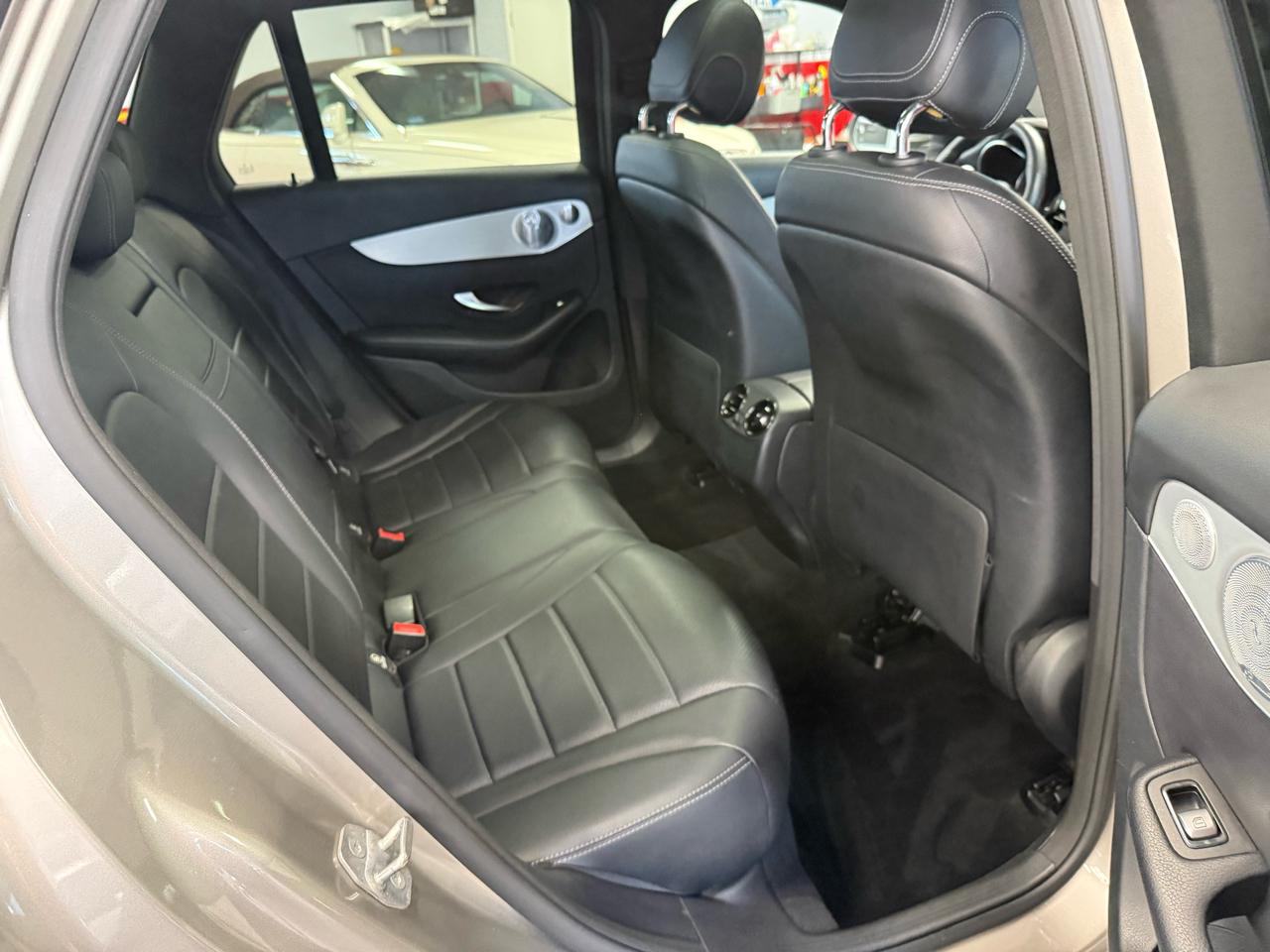 Mercedes-Benz GLC-Class GLC300 4MATIC 2019