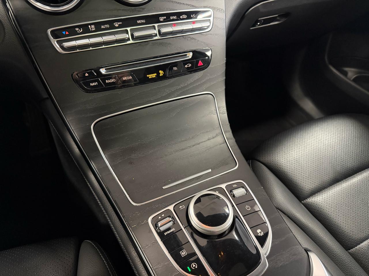 Mercedes-Benz GLC-Class GLC300 4MATIC 2019