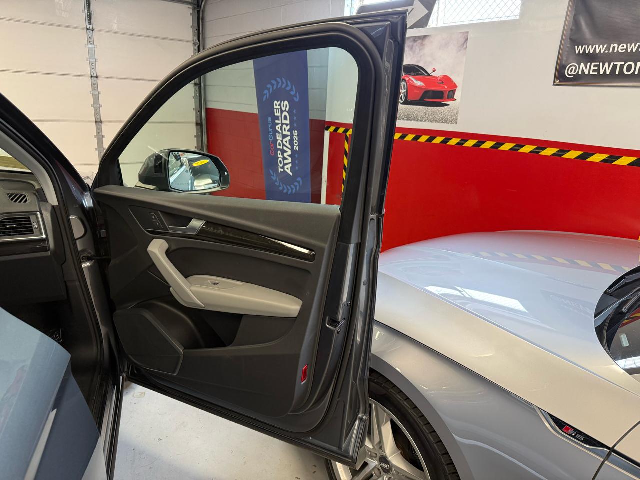 Audi Q5 2.0T Premium Plus quattro 2018