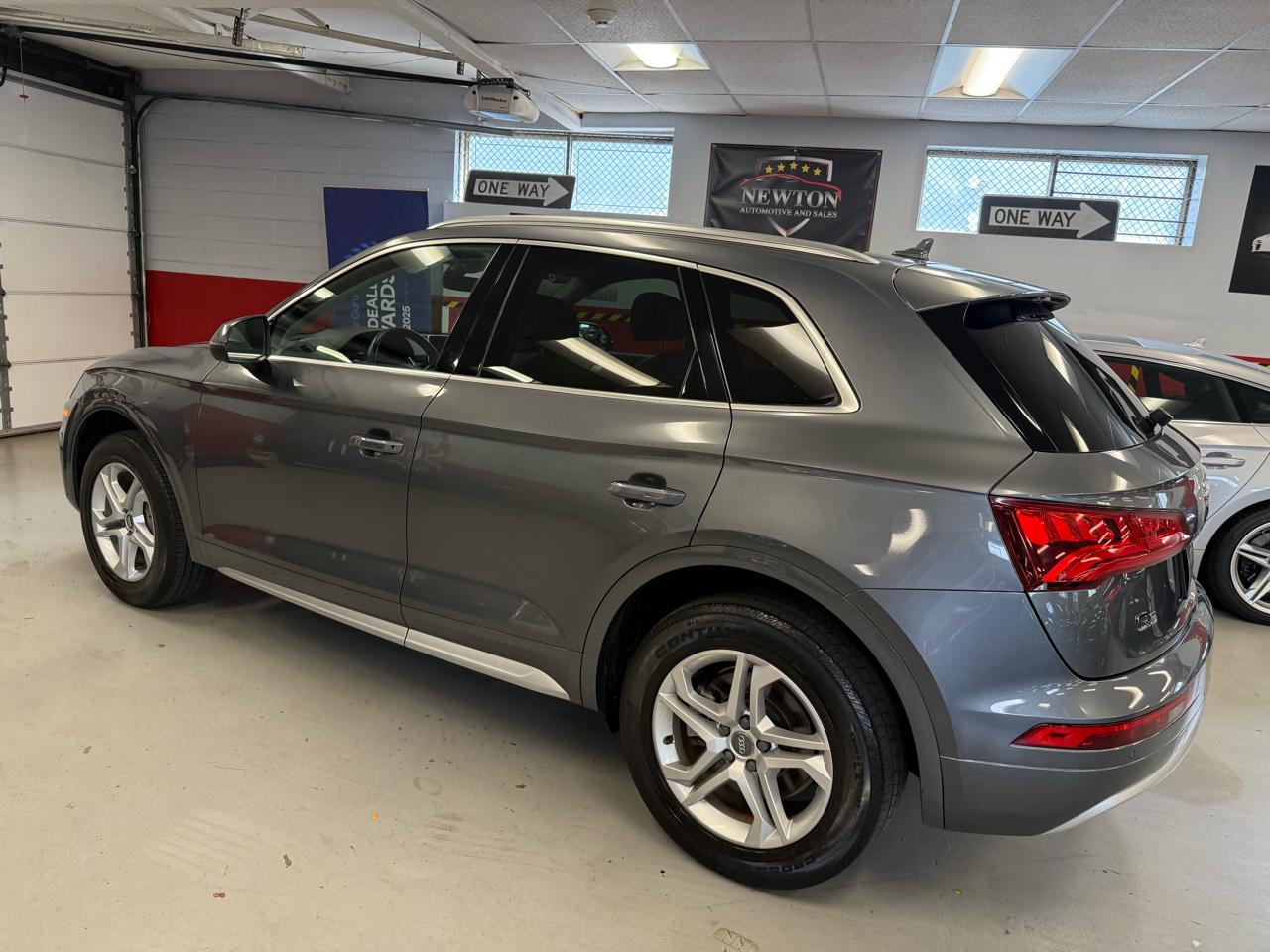 Audi Q5 2.0T Premium Plus quattro 2018