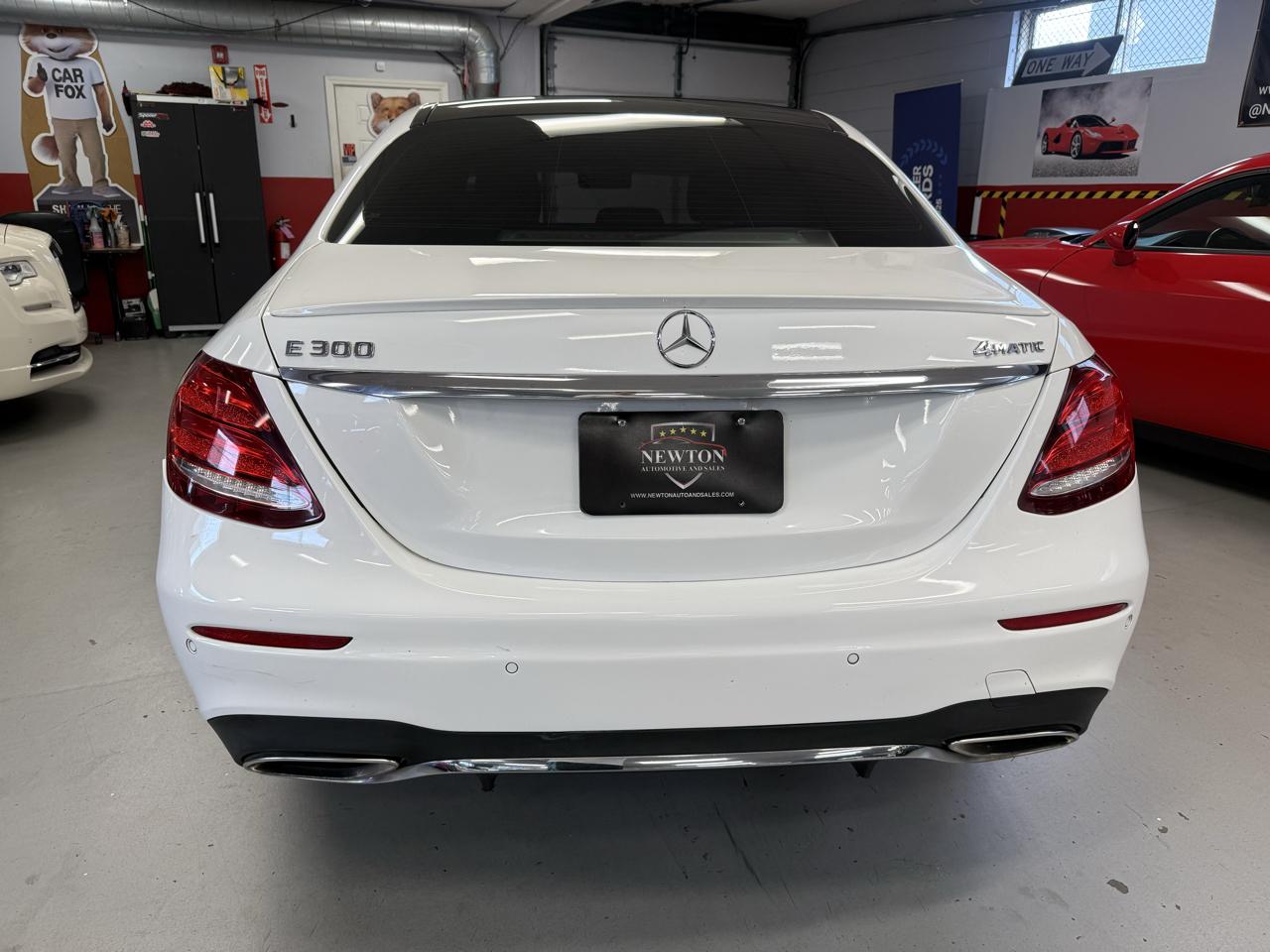 Mercedes-Benz E-Class E300 Luxury 4MATIC Sedan 2019